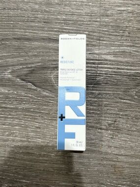 Rodan + Fields REDEFINE Triple Defense Lotion - Blue and White